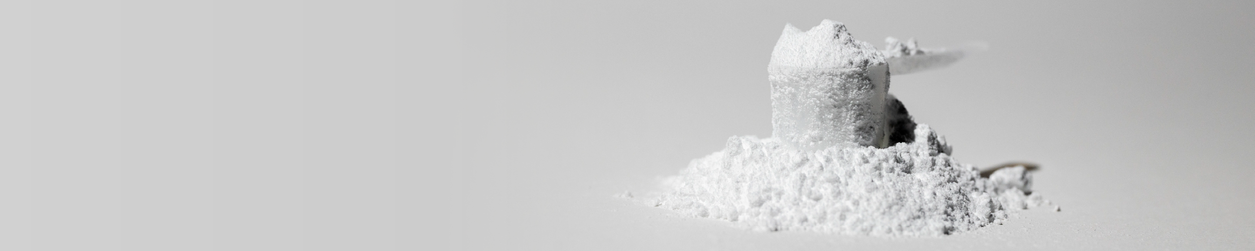 tonicc_website-banner_creatine_scoop_1.1.png